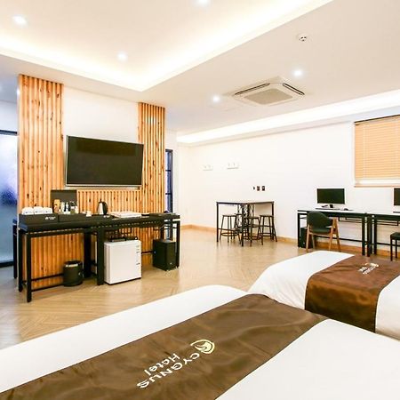 Cygnus Hotel Asan Luaran gambar