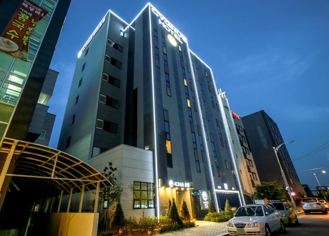 Cygnus Hotel Asan Luaran gambar